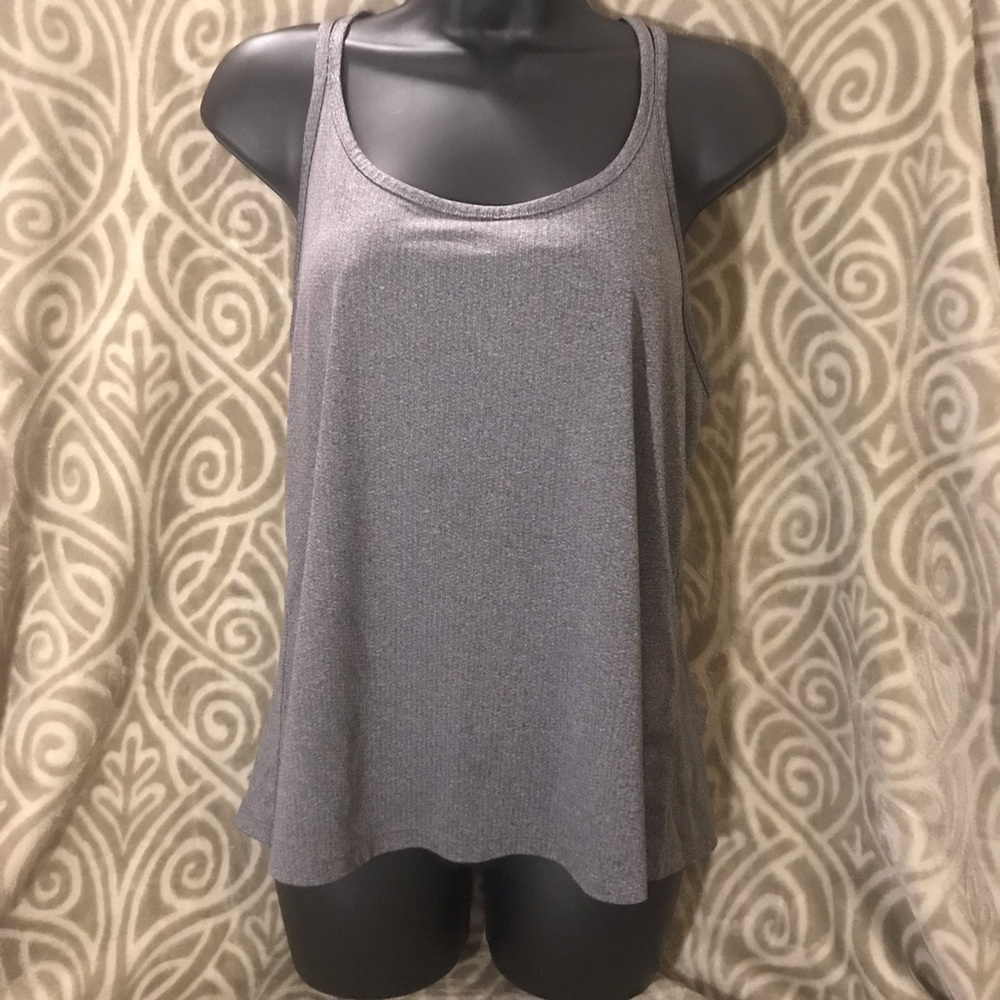 Old Navy Active Tank Top - Medium